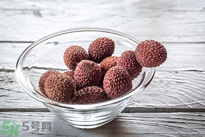 荔枝吃多了會(huì)上火嗎?怎么吃荔枝不上火？