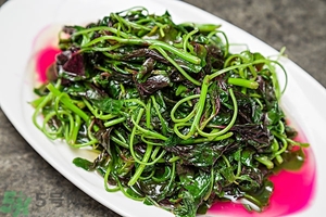 莧菜吃多了有什么壞處？莧菜吃多了大便紅色好嗎？