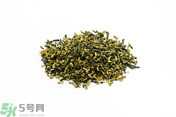 蓮子心泡水喝能去火嗎？蓮子心泡水喝有什么好處？