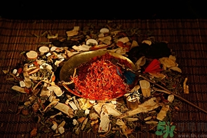 陳皮長霉還可以吃嗎？陳皮上有發(fā)霉了怎么辦？