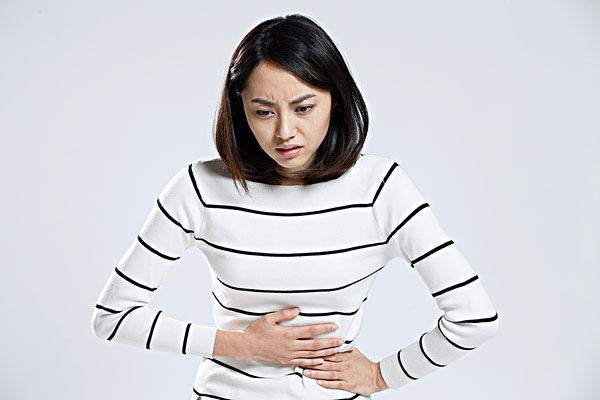 吃涼的胃疼是怎么回事？吃冷的肚子疼怎么辦？