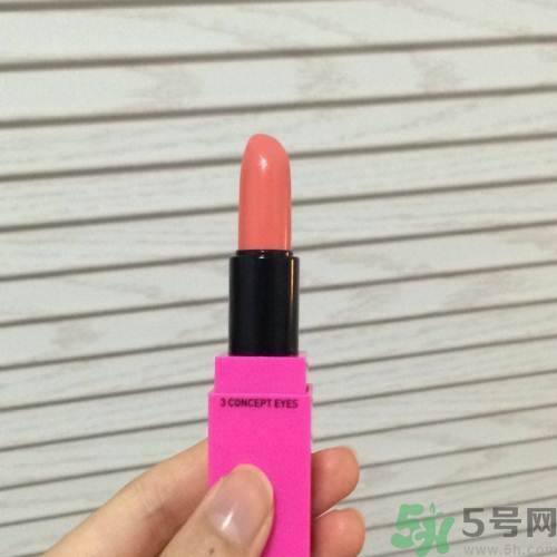 怎么選擇適合自己的口紅顏色？口紅顏色怎么選？