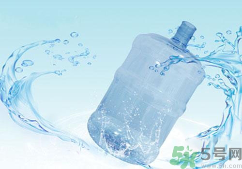 礦泉水和純凈水的區(qū)別是什么？礦泉水和純凈水哪個(gè)好？