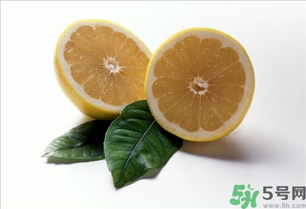 柚子是熱性的嗎？吃柚子要注意什么？