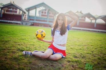 15歲三個(gè)月沒(méi)來(lái)月經(jīng)正常嗎？15歲三個(gè)月沒(méi)來(lái)月經(jīng)怎么辦？