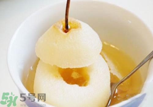 發(fā)燒可以喝冰糖雪梨嗎？發(fā)燒喝冰糖雪梨好嗎？