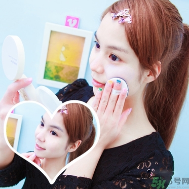 悅詩風(fēng)吟瑩潤調(diào)色氣墊隔離霜怎么用？悅詩風(fēng)吟瑩潤調(diào)色氣墊隔離霜使用方法