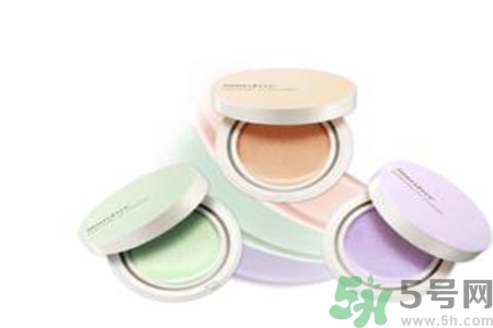 悅詩風(fēng)吟瑩潤調(diào)色氣墊隔離霜怎么用？悅詩風(fēng)吟瑩潤調(diào)色氣墊隔離霜使用方法