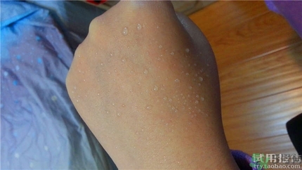 安耐曬小金瓶怎么樣?安耐曬小金瓶好用嗎? 安耐曬小金瓶怎么樣?安耐曬小金瓶好用嗎?