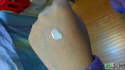 安耐曬小金瓶怎么樣?安耐曬小金瓶好用嗎? 安耐曬小金瓶怎么樣?安耐曬小金瓶好用嗎?