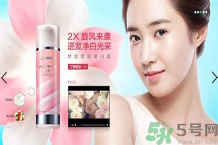 悅詩風吟和夢妝哪個好？悅詩風吟和夢妝分別適合什么年齡膚質(zhì)？