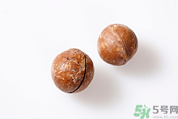 夏威夷果吃多了會怎么樣？夏威夷果吃了會長胖嗎？