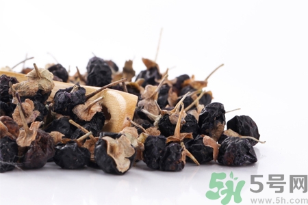 黑枸杞小孩可以吃嗎？黑枸杞小孩吃有什么好處？
