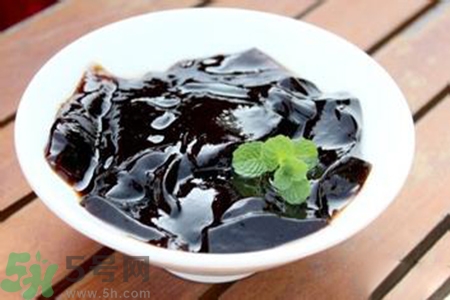 仙草是熱性還是涼性？仙草是涼性的嗎？