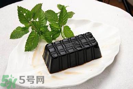 寶寶可以吃仙草嗎？寶寶吃仙草好嗎？
