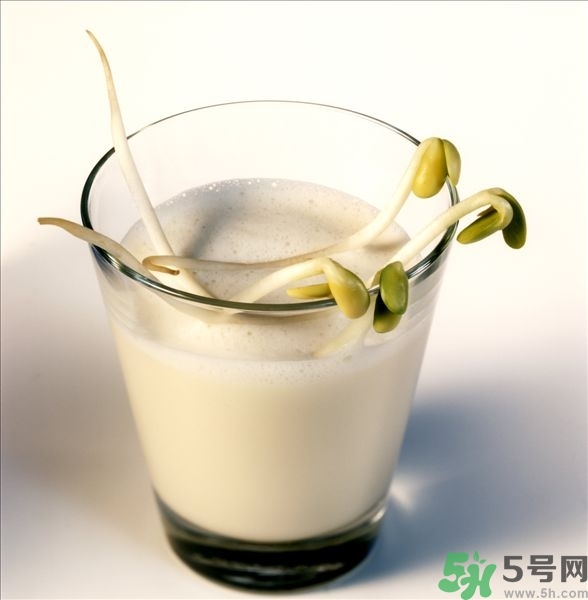 黃豆芽能涼拌嗎？涼拌黃豆芽的家常做法