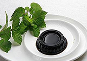 仙草是龜苓膏嗎？仙草和龜苓膏的區(qū)別？