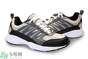 運動鞋真假鑒定方法 怎么鑒定運動鞋真假 運動鞋真假鑒定方法 怎么鑒定運動鞋真假