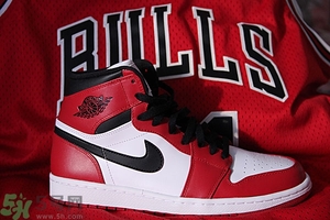 運動鞋真假鑒定方法 怎么鑒定運動鞋真假 運動鞋真假鑒定方法 怎么鑒定運動鞋真假