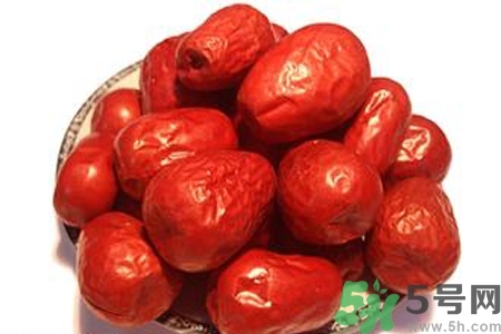 夏天濕氣重吃什么好？夏天濕氣重不能吃什么？