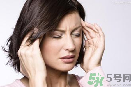 女人濕氣重的癥狀有哪些？女人濕氣重有什么表現(xiàn)？