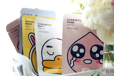 菲詩小鋪臉譜面膜怎么樣？菲詩小鋪Kakao Friends臉譜面膜好用嗎？