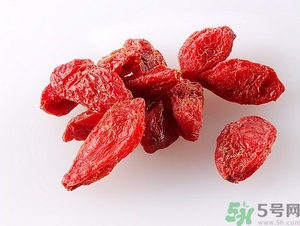 枸杞泡茶喝有什么好處？枸杞怎么泡茶呢？