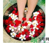 夏天泡腳好嗎？夏天用什么泡腳最好？