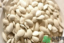 吃南瓜子的好處？吃南瓜子的壞處？