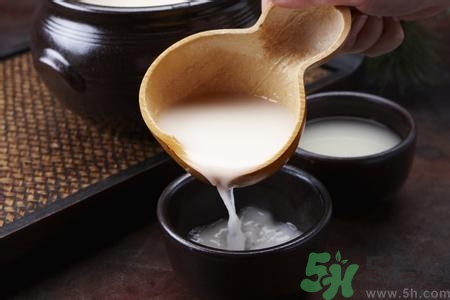 米酒是發(fā)物嗎？手術(shù)后可以吃米酒嗎？