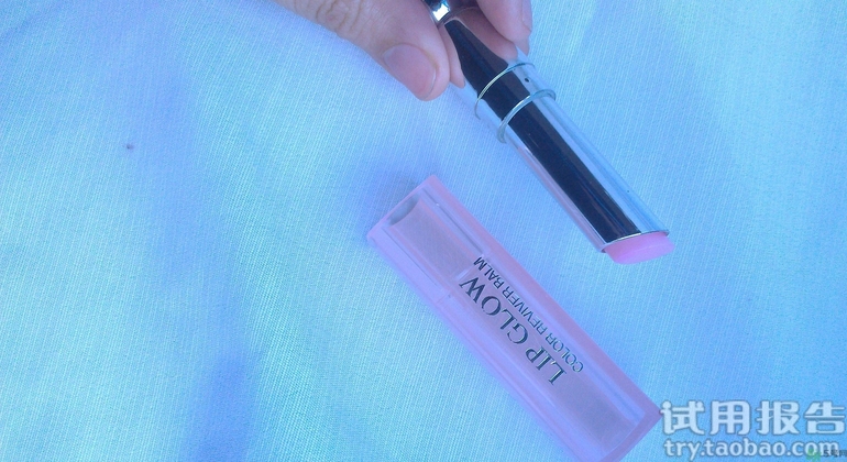 迪奧變色唇膏怎么用?迪奧變色唇膏使用方法 迪奧變色唇膏怎么用?迪奧變色唇膏使用方法