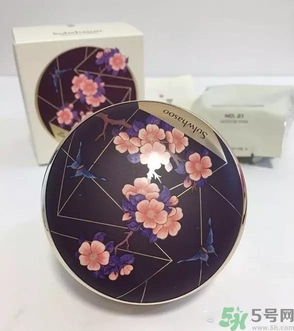 雪花秀櫻花氣墊怎么用？雪花秀櫻花蝴蝶氣墊使用方法