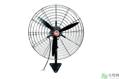 吹空調(diào)咳嗽怎么辦？吹空調(diào)好還是吹電扇好？