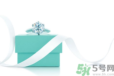 七夕情人節(jié)送什么給女朋友好呢？