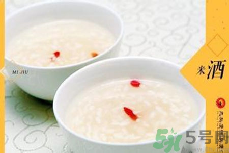 米酒有黑點(diǎn)是怎么回事？米酒有黑點(diǎn)能喝嗎？