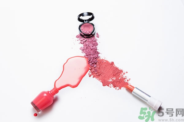 口紅保質期一般多久？口紅保質期過了能用嗎？