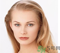 眉心長痘痘是什么原因？眉心長痘痘怎么辦？