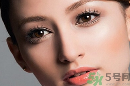 臥蠶怎么畫？臥蠶眼妝畫法步驟？
