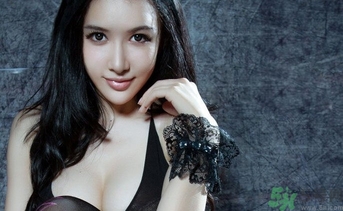 美瞳帶著磨眼睛咋辦？戴美瞳眼睛紅怎么辦？