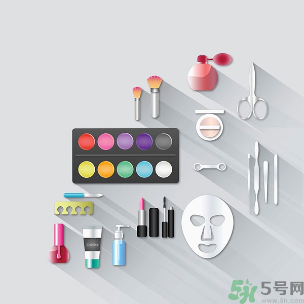 涂口紅會得唇炎嗎？口紅會致癌嗎？