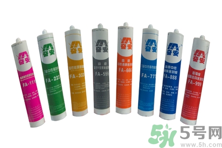 膠可以用什么洗掉？膠水怎么處理干凈？