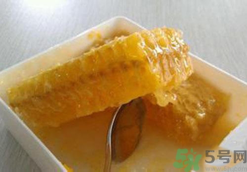 糖尿病可以吃蜂膠嗎？吃蜂膠降血糖嗎？