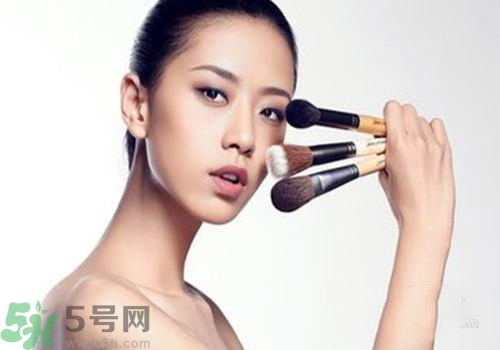 cc霜和bb霜能一起用嗎？cc霜和bb霜的使用順序