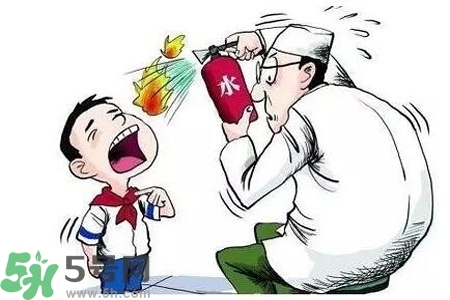 慢性咽炎的發(fā)病因素？慢性咽炎的并發(fā)癥有哪些？