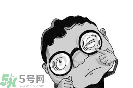 近視眼是什么？近視眼的癥狀有哪些？