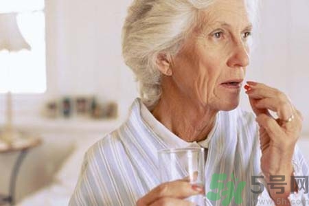 帕金森要注意哪些措施？帕金森的飲食需注意什么？