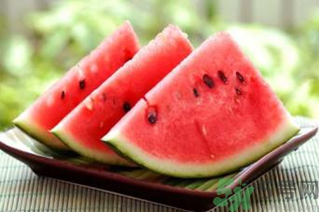 秋季為什么不能吃瓜？秋季吃瓜有什么危害？