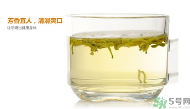 金銀花可以和羅漢果一起泡水喝嗎？羅漢果金銀花茶功效及做法