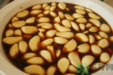 醋泡大蒜的好處有哪些？醋泡大蒜的壞處有什么？