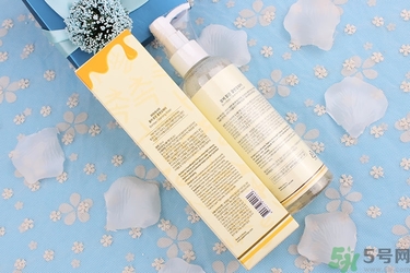 春雨卸妝水好用嗎？春雨卸妝水怎么使用？
